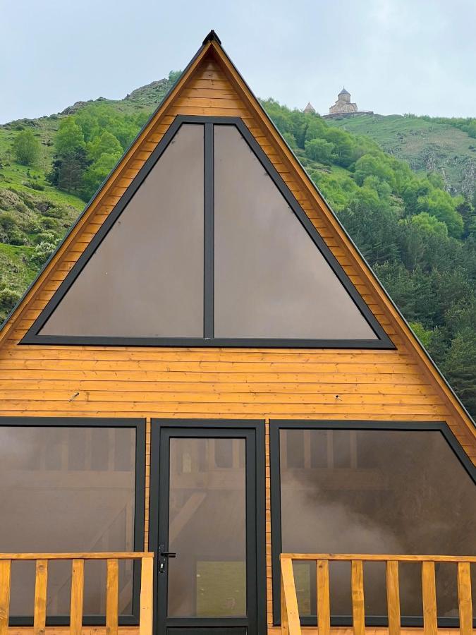 Pine Chalet Kazbegi Exterior photo